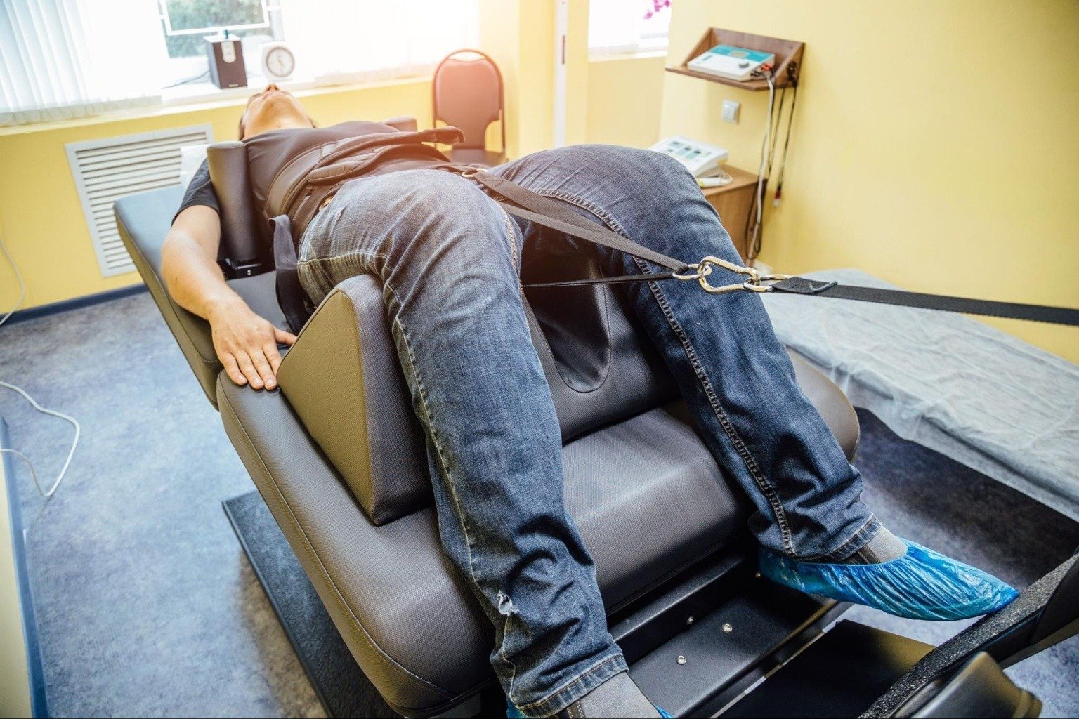 descompresion espinal hernias de disco Traumatologo Ortopedista en Tijuana https://drcisnerosortopedia.com