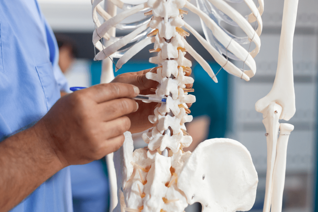 Cirugia de Columna Abierta o Endoscopia en Tijuana